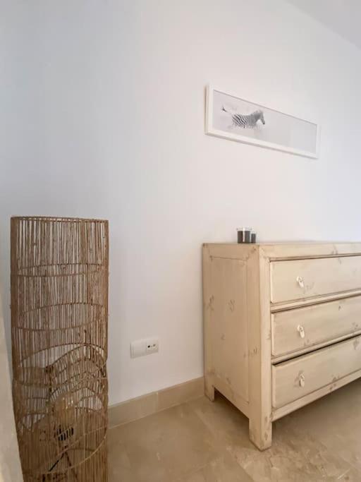 Elegant Apartment, Stunning Views, Fully Renovated In La Hacienda Del Senorio De Cifuentes Lägenhet
